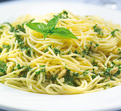 Pasta con Salsa Lavilla